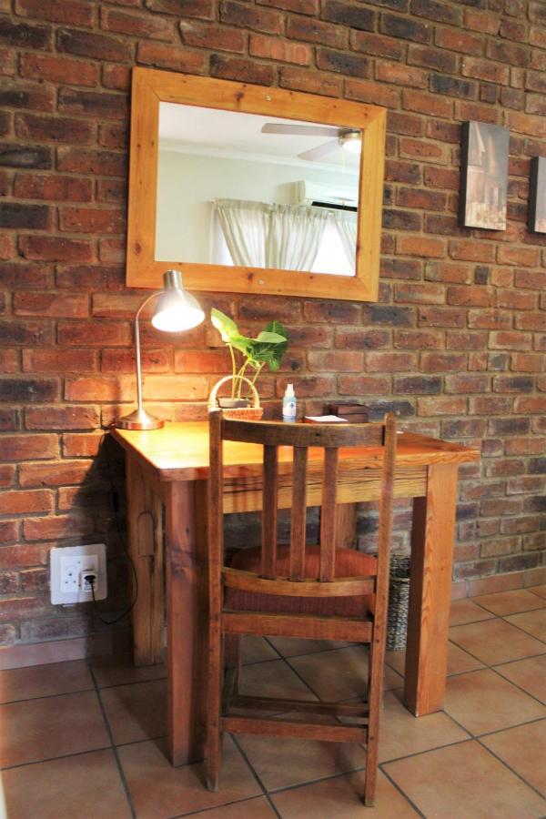 Ngwenya Boutique Hotel Lephalale Eksteriør bilde